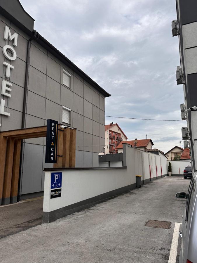 Motel Centar บิเยลยินา ภายนอก รูปภาพ