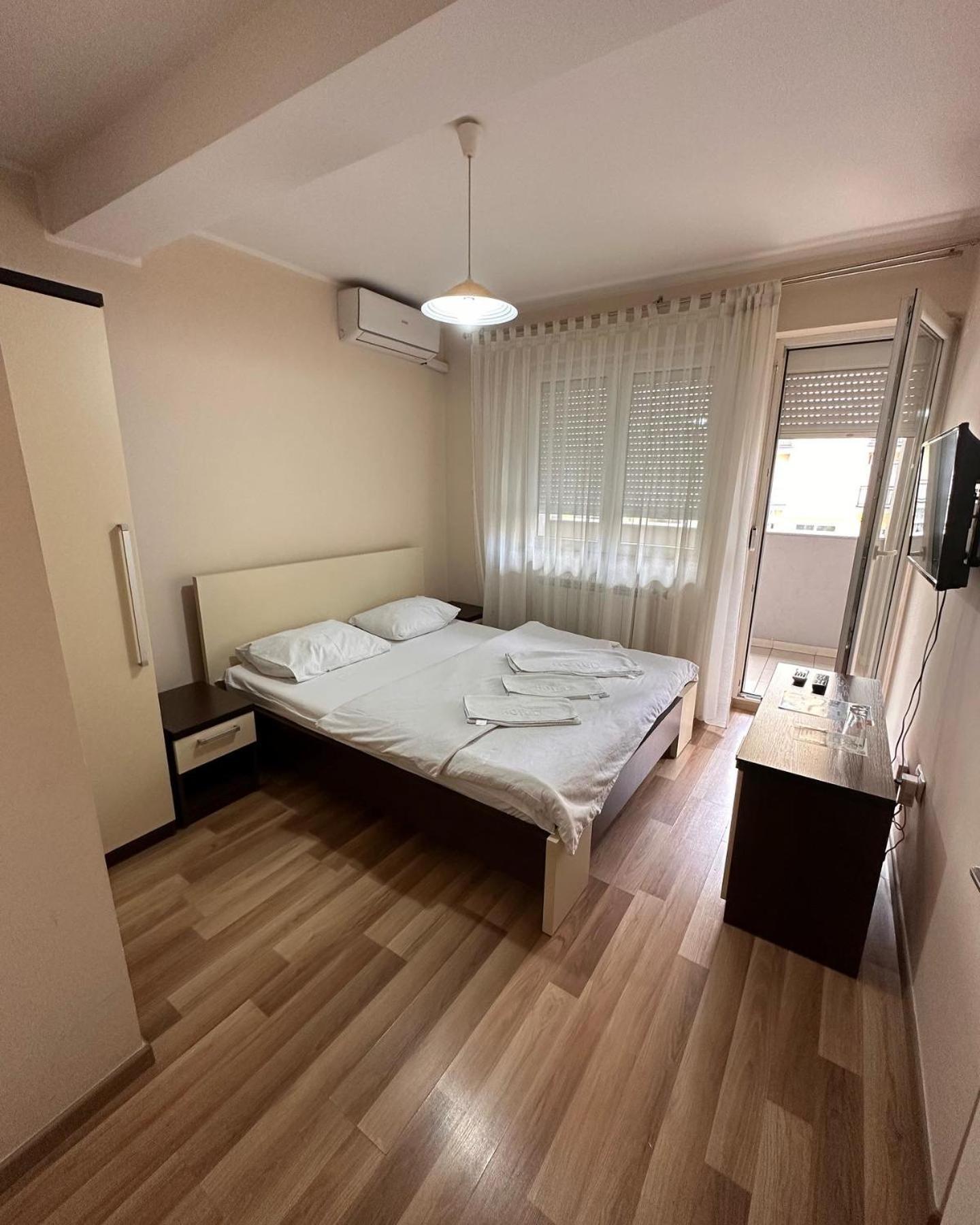 Motel Centar บิเยลยินา ภายนอก รูปภาพ