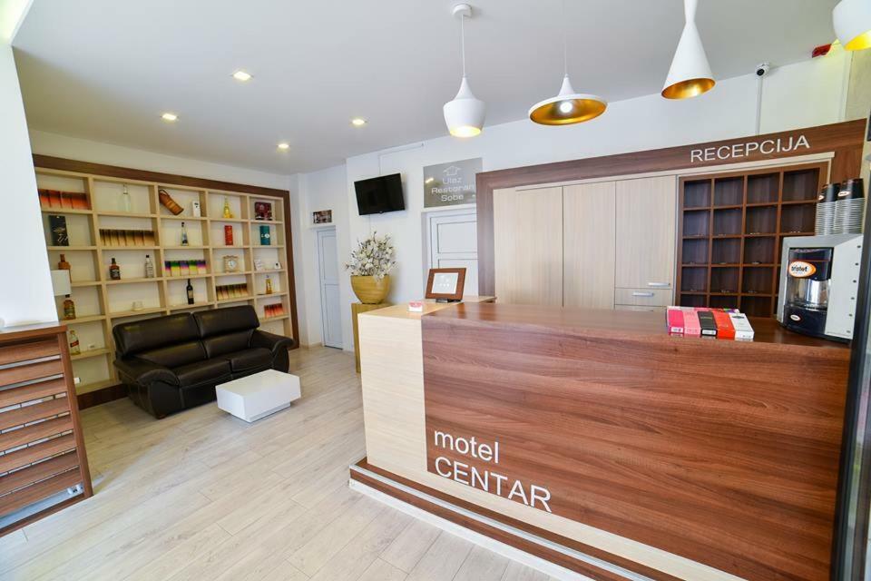 Motel Centar บิเยลยินา ภายนอก รูปภาพ